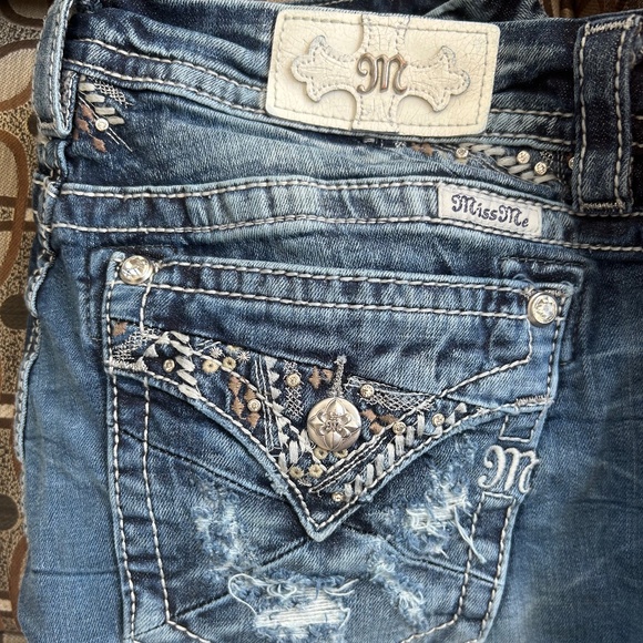 ❄️Mid Rise Boot Cut Bling Jeans - Picture 11 of 16